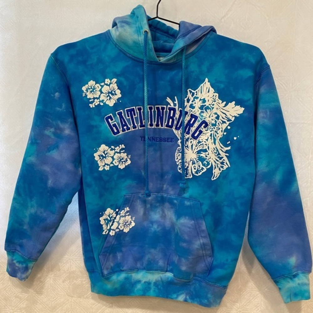 Exist Long Sleeve "Gatlinburg Tennessee" Tie Dye Hooded Sweatshirt Size Small‎